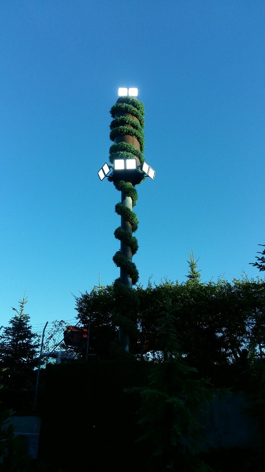KANDIRA SUCU ALİ 12MT GİZLEMELİ LAMPOST